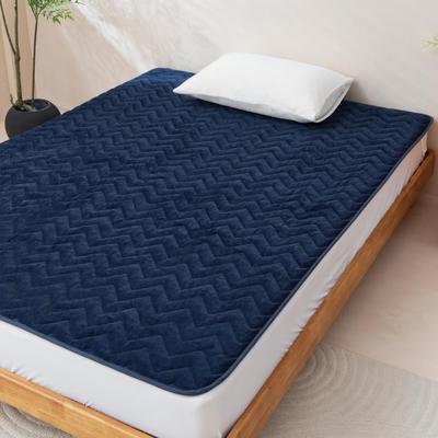 Hikari No Watanabe Bed Pad, Semi-Double, Winter Warmth, Ultra-Fine Microfiber, Heat-Generating, Moisture-Absorbing, 1.5x Fill, Fluffy, Reinforced Elas