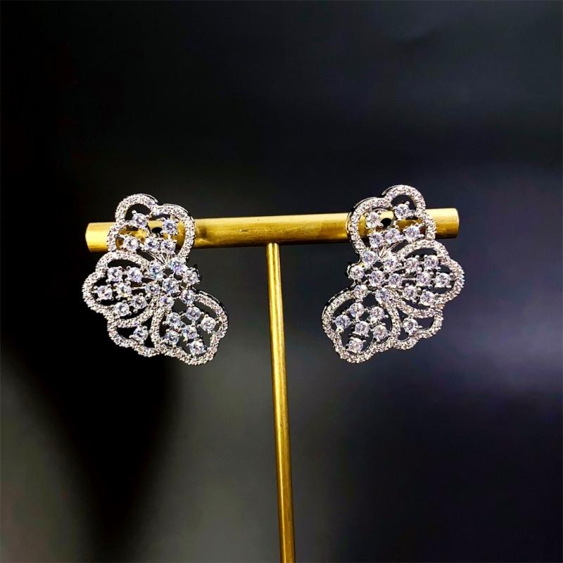 Fashionable Zirconia Necklace and Earring Set Featuring Gold Plating Accessory for Formal Event and Parties Supplies