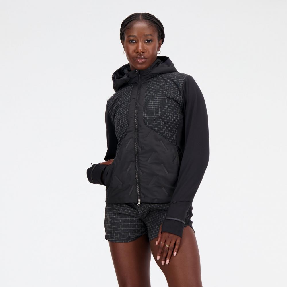 

Светящаяся тепловая куртка New Balance NYC Marathon Impact Run WJ33256MBK XS