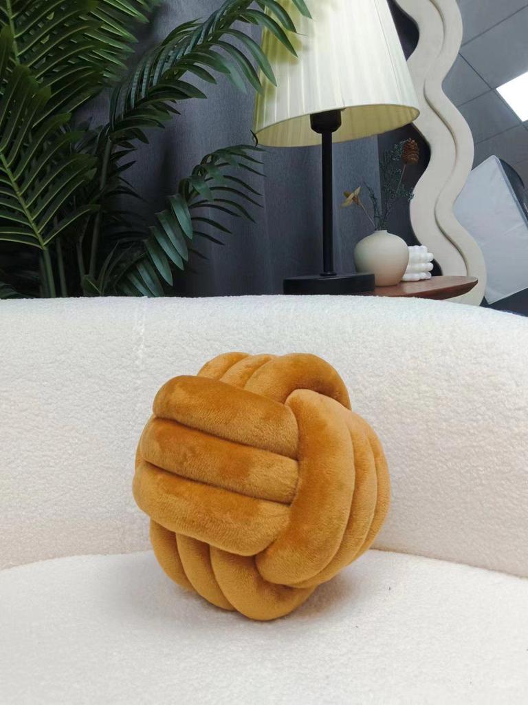 Nordic Hand-Woven Velvet Knot Pillow - Home Decoration