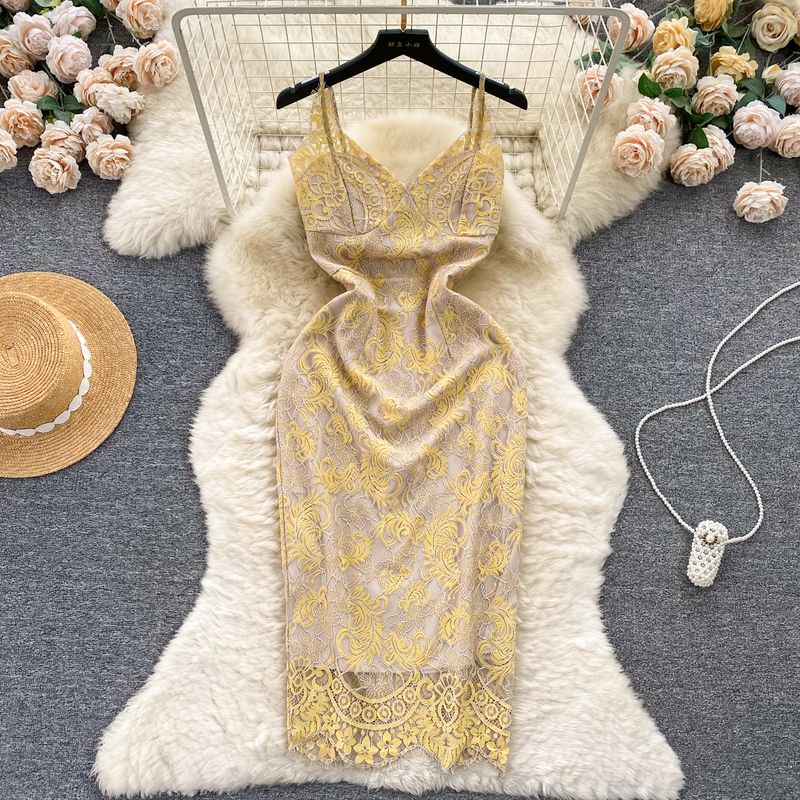 

Sling Dress Temperament Waist-Controlled Socialite Style Lace Yellow S