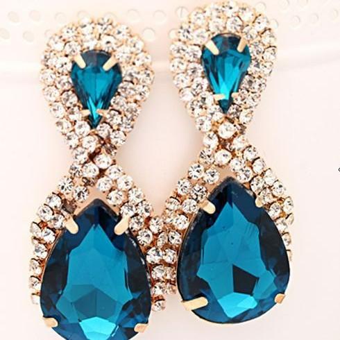 Korean Style Earrings 8-Word Autumn New Small Jewelry Ladies Stage Performance Earring Accessories E017