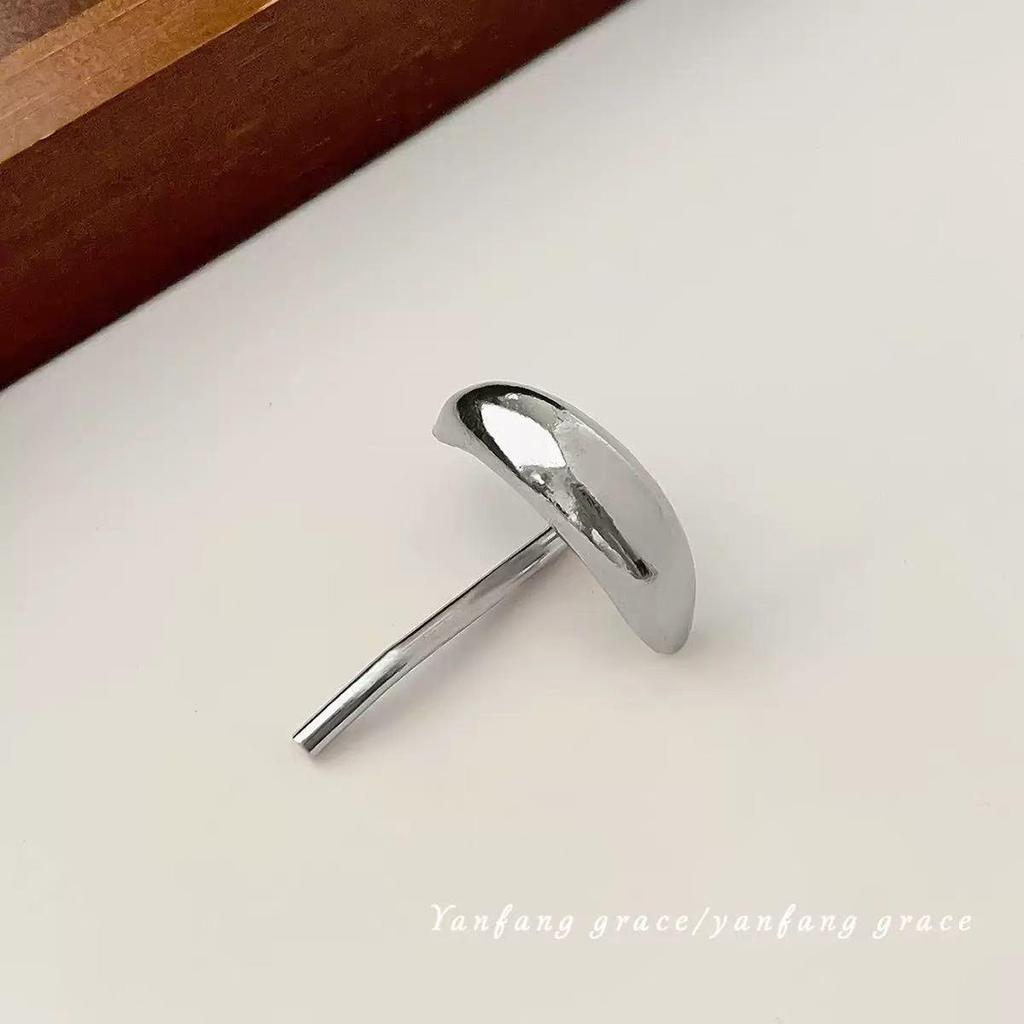 2025 Presilha de Cabelo Coreana de Metal Texturizado para Rabos de Cavalo Baixos - Acessório de Cabelo Feminino de Alta Qualidade
