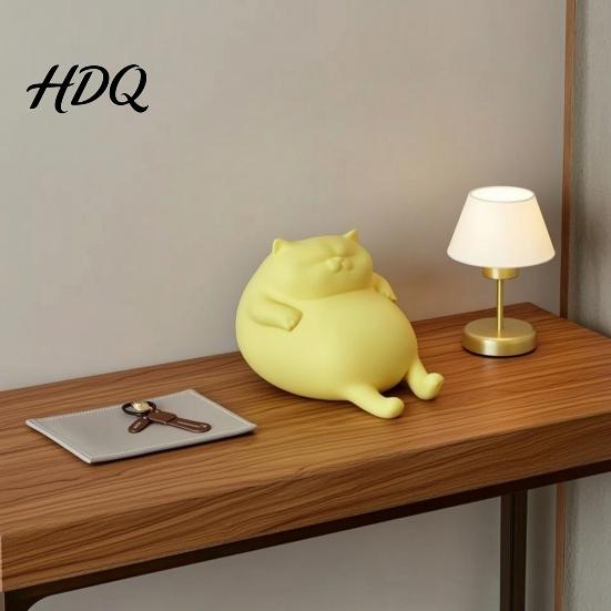PLA Plastic Cat Ornament 3D Printed Fat Figurine Cute Lazy Statue Desktop Minimalist Tabletop for Office Desk And Shelf Decor Decorative Props