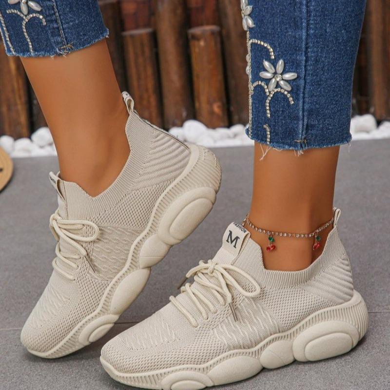 Large size spring and autumn new lace-up casual sports shoes mesh thick-soled casual versatile flying woven breathable running shoes