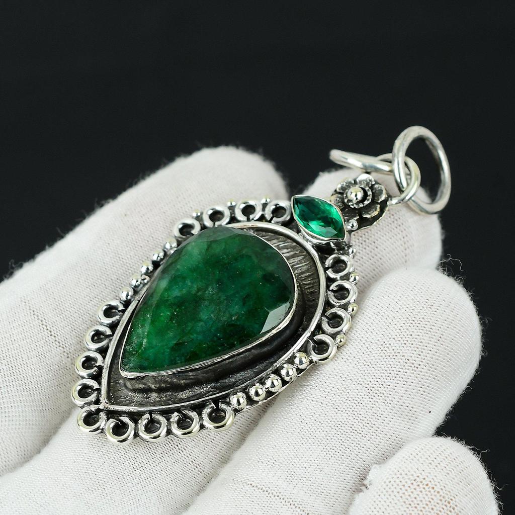 Emerald, Green Apatite Gemstone Silver Pendant, 925 Sterling Silver Jewelry Pendant, Emerald Pendant For Women Pendant For Gifts For Her