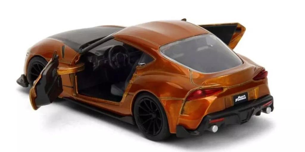 Kyosho Jada Toys Fast Furious Series 2020 Toyota GR Supra Gold Finished Model JADA35632 & 1/32 F&F