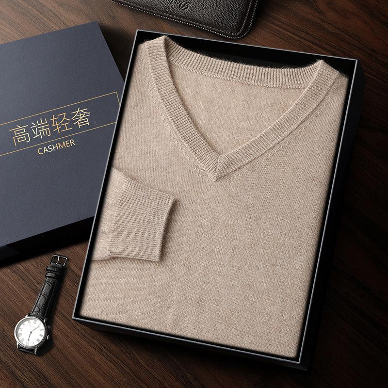 New solid color V-neck cashmere sweater men's long-sleeved pullover loose sweater with wool sweater inside