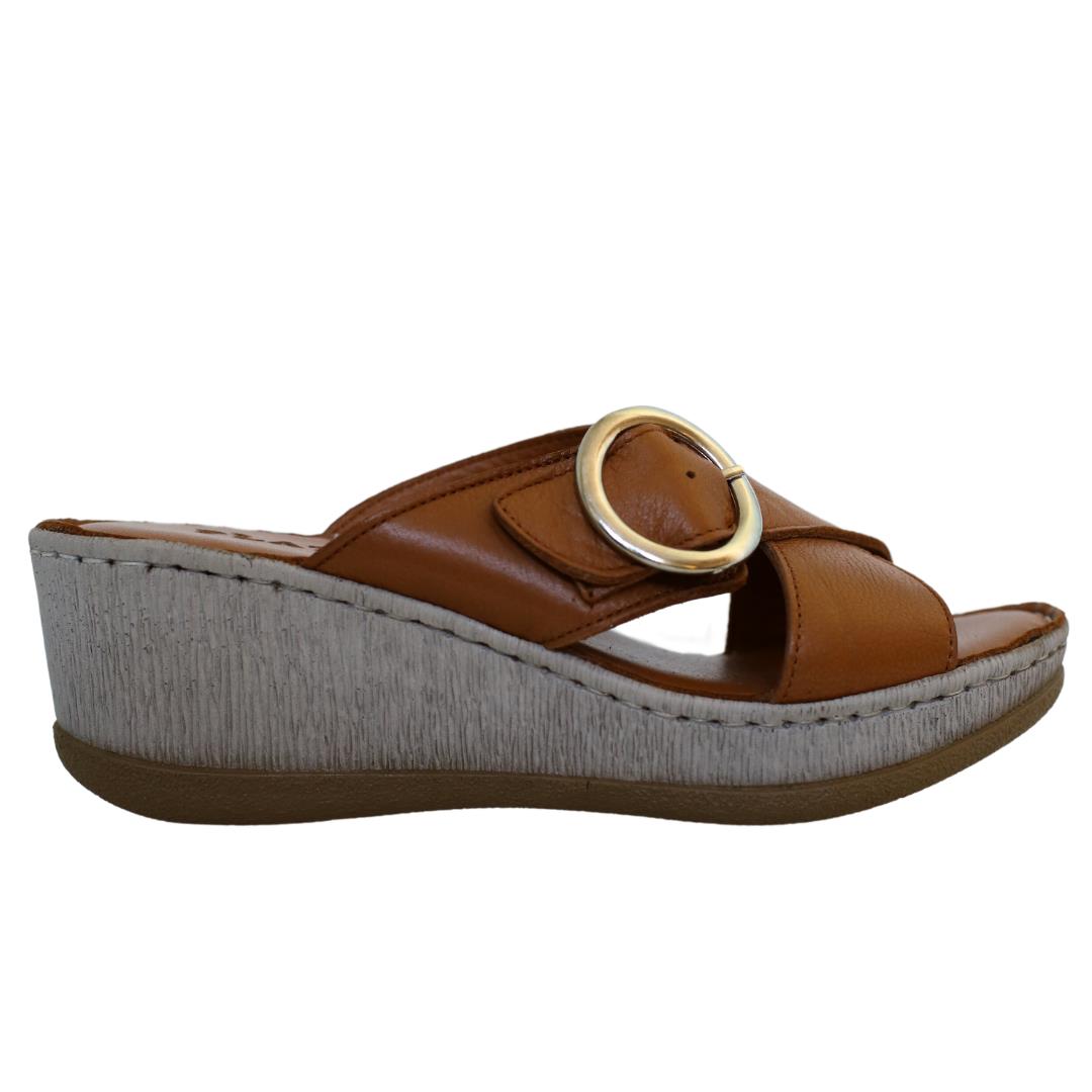 

Женские тапочки из натуральной кожи на каблуке 36