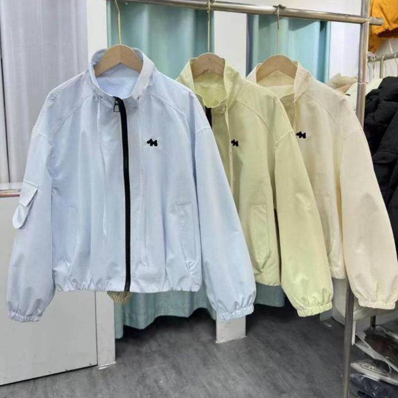 Women's 2025 Spring Korean-Style Loose Baseball Jacket with Stand-Up Collar for a Trendy, Youthful Look