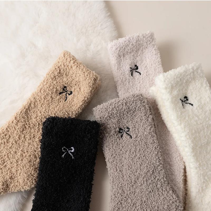 Thickened Bow Coral Fleece Mid Tube Socks Women Plush Thick Warm Foot Autumn Winter Solid Color Simple Harajuku Home Sleep Sock