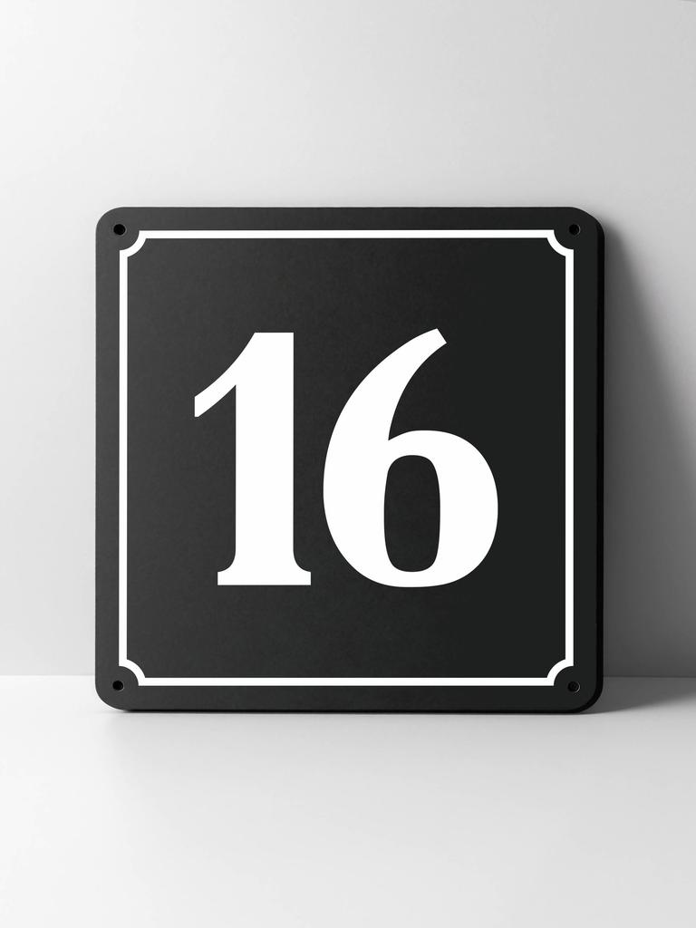 Metal House Number Sign, Black White Contrast, Outdoor Wall Decor for Home Street