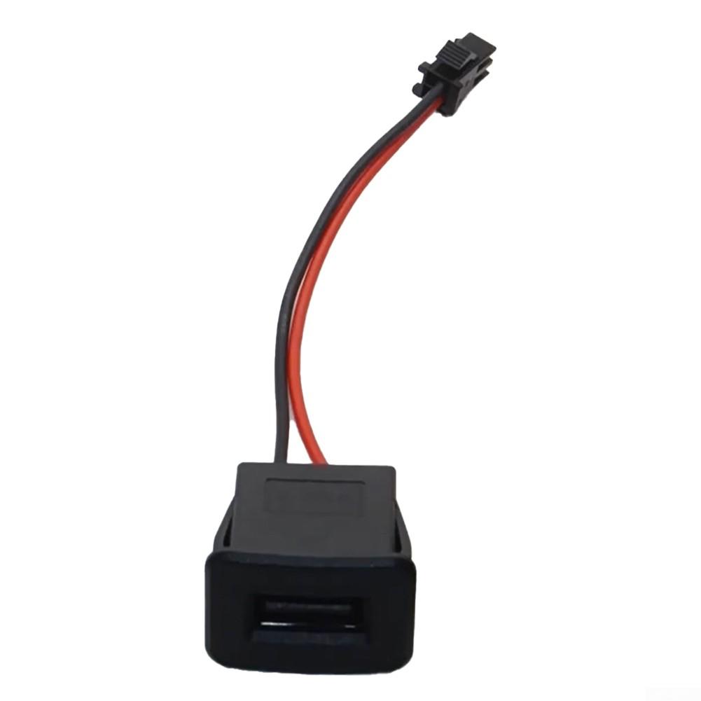 Connecteur de port d'alimentation USB femelle avec bornes de câble Prise de chargeur