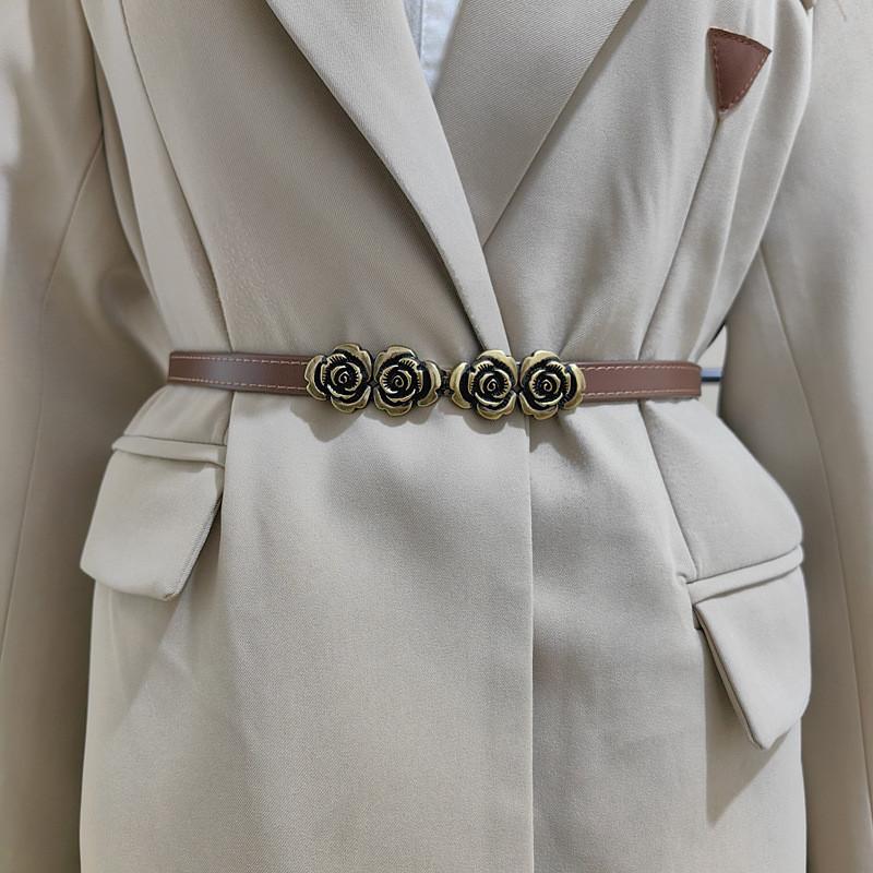 Rose Shape Flowers Buckle Women Leather Waist Belt For Everyday Fashion Wear