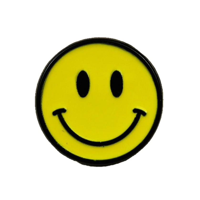 Cute Yellow Smiling Face Brooch – Cartoon Expression Enamel Badge