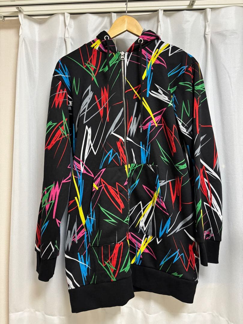 

[USED] Official BIGBANG zip-up hoodie in excellent condition