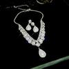 Set di Orecchini e Collana con Diamanti a Goccia: Lussuosa Collana Girocollo con Pendente Gioiello per Donna