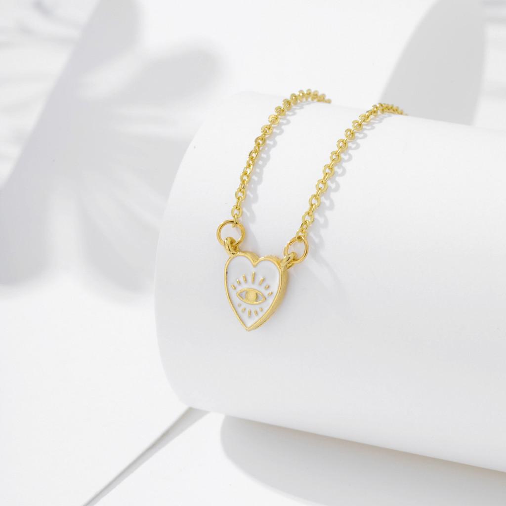 Beautifully Alloy Crafted Moon And Leaf Pendant Necklace With Dazzling Embellishments Rhinestone