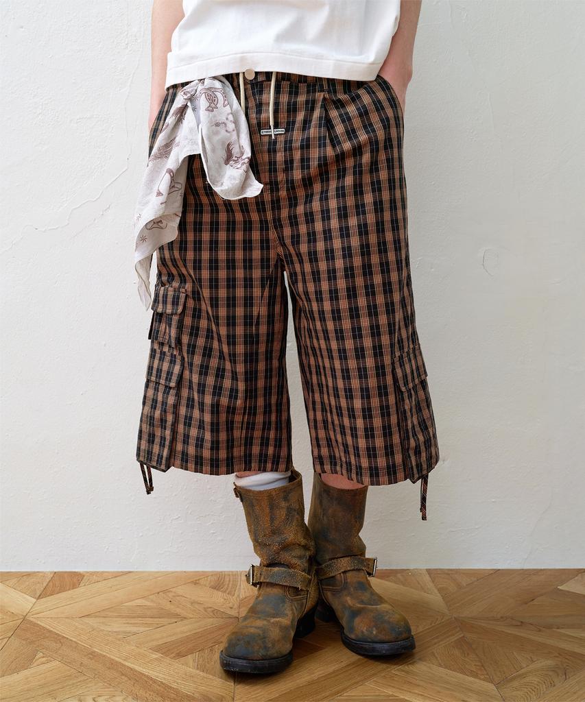 THEVINYLHOUSE Pantaloncini Cargo a Quadri Stratificati Marrone