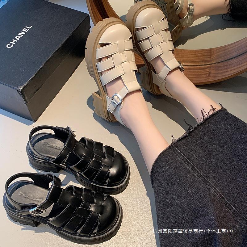 Baotou drag thick-soled Roman sandals women's summer 2024 breathable Velcro French hollowed-out thick-heeled pig cage shoes