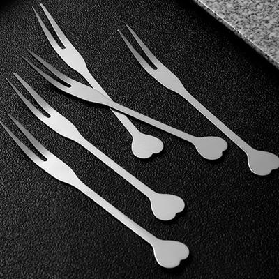 Widelec do owoców ze stali nierdzewnej West Cutlery Mały widelec Widelec z dwoma zębami Ciasto deserowe