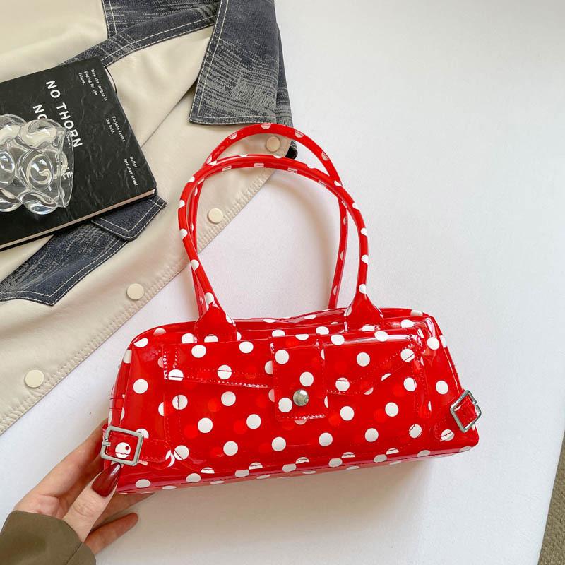 Modern City Pvc Shoulder Bag With Zipper Closure For Daily Use