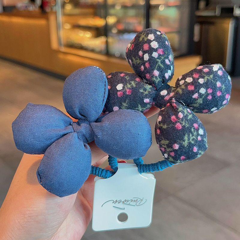 

2Pcs Forest Floral Headbands, high elasticity, painless hair tying, sweet stylish daily hair accessories.
