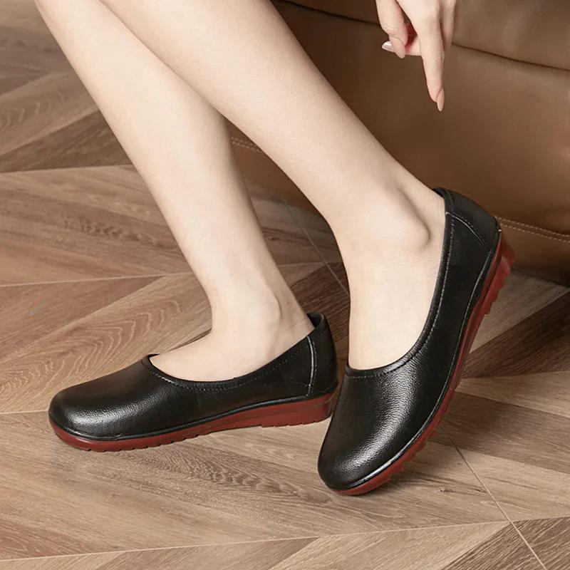 WTEMPO Women PVC Black Soft Thick Heel Work Shoes Waterproof Non-slip Large Size Solid Color Casual Shallow Mouth Shoes