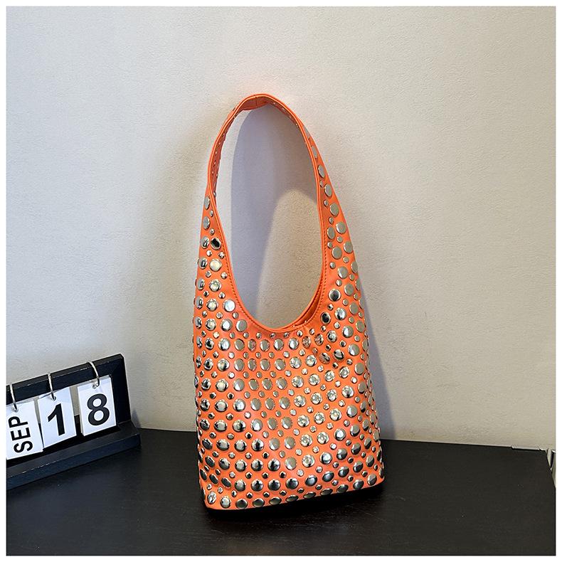 2025 Koreanische Mode Vielseitige Damen Nieten Handtasche
