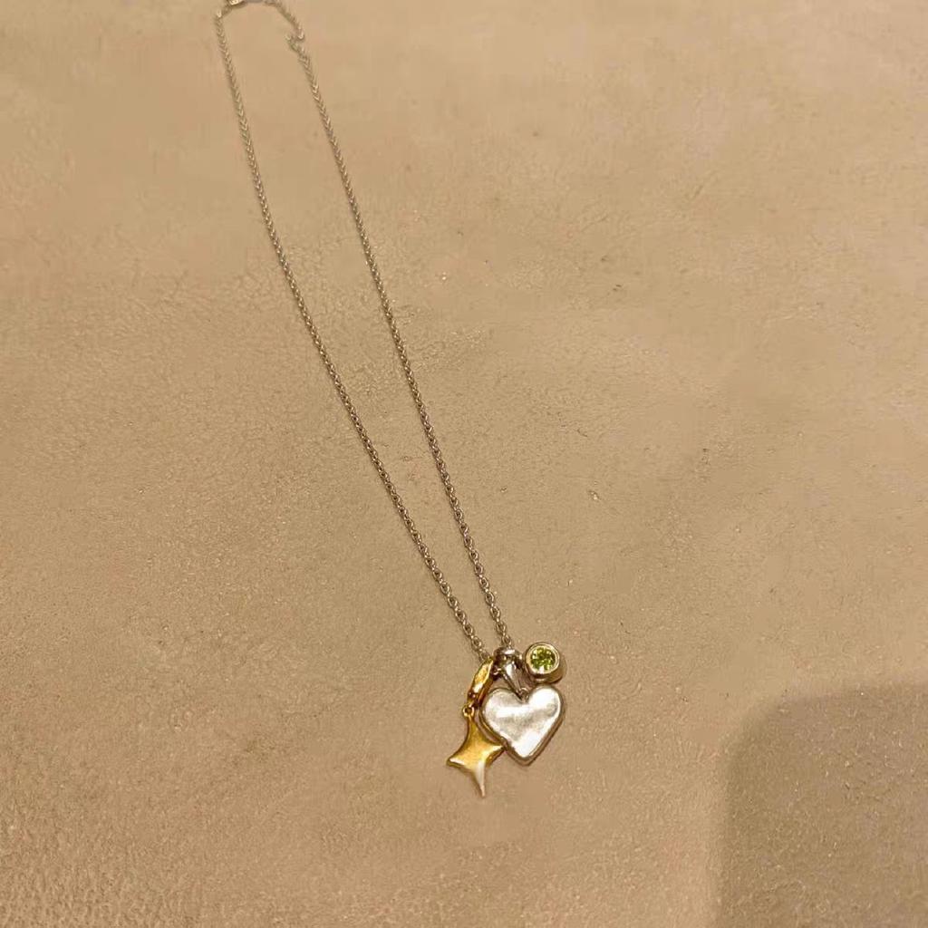 Removable love star light imitation green flash diamond pendant necklace 2025 new high-end collarbone chain