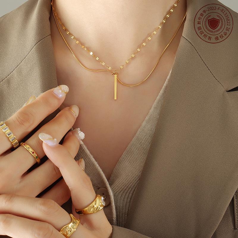 Light Luxury Rectangular Pendant Multilayer Necklace: European & American Niche Design, Titanium Steel Women's Clavicle Chain