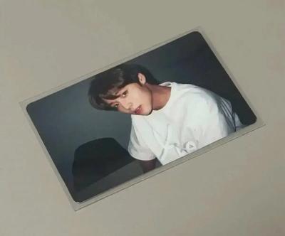 Park Ji-hoon Kinopoka Fotocartão Warner One
