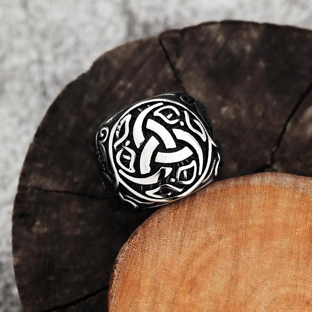 Vintage Viking Dragon Titanium Steel Ring for Men Fashion Jewelry Stainless Steel Band Unique Design