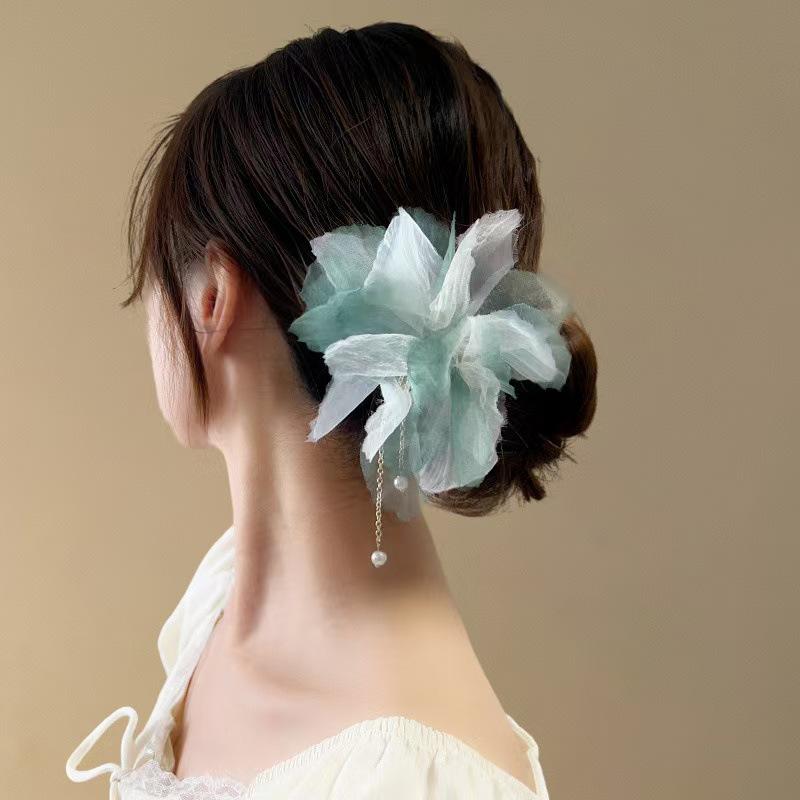Sandalwood Women's Hairpin: Elegant Modern-Chinese Style Wooden Updo Stick