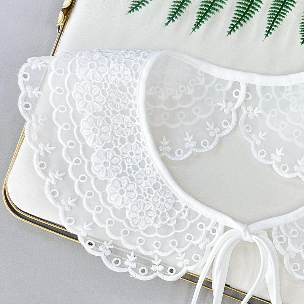 Spring And Autumn Embroidery Lace Large Collar Decorative Shirt Clothing Fake Collar Lace Hollow Lace Small Shawl Petal Collar