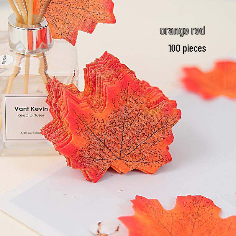 Artificial Red Maple Leaf & Green Leaves Decoration for Kindergarten, Shop Windows, and Landscaping