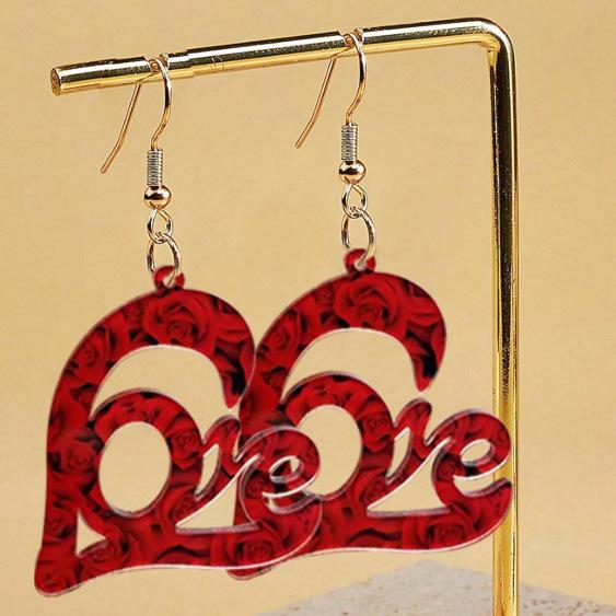Пара простых и модных персонализированных красных акриловых серег с вырезами, подходящих для повседневного отдыха, Дня святого Валентина