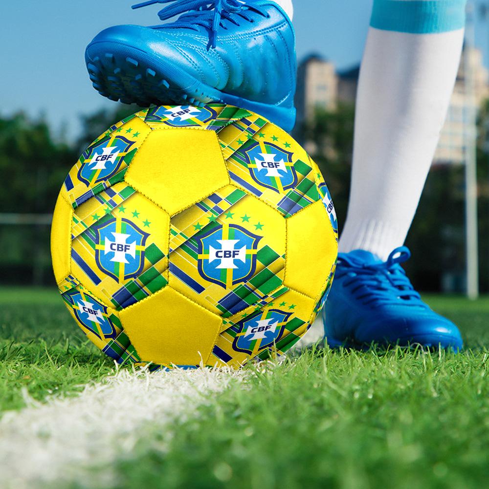 Pallone da Calcio Indoor CBF Brasile Colorato Per Tutte le Età Misura 5 Cucito a Macchina PVC Pronto per la Competizione Resistente Alto Rimbalzo