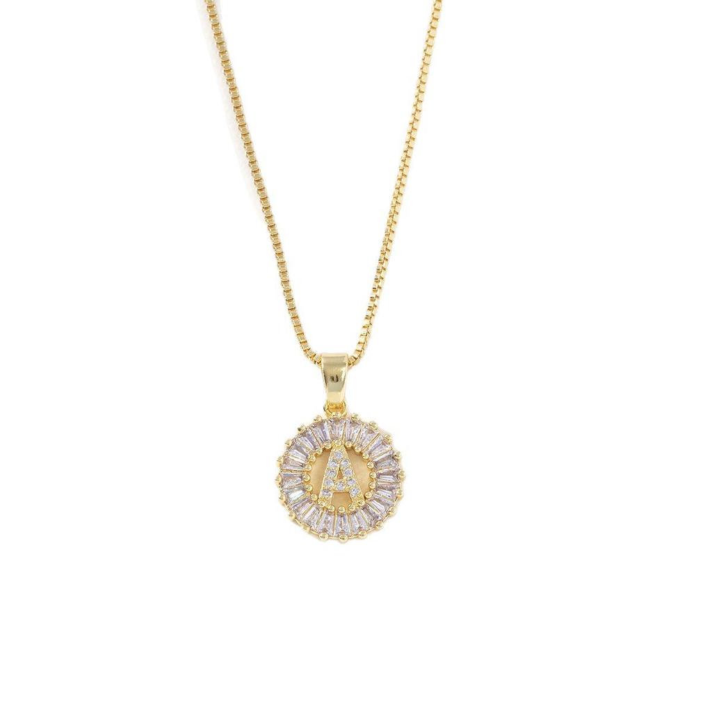 European Copper-Zircon Gold-Plated Pendant Necklace with 26 Alphabet Flowers, Clavicle Chain, High-End Design