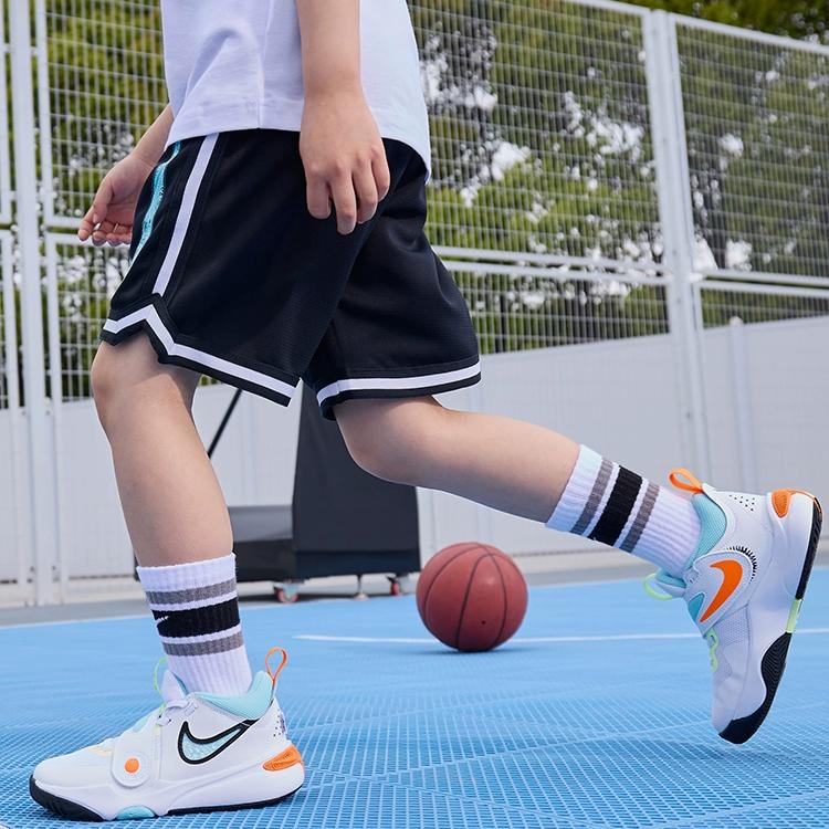 Nike Team Hustle D11 PS CHBL Kids Sneakers White Barely-Volt Copa HF5737-141
