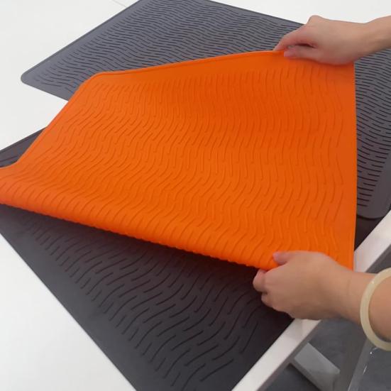 Yousheng Silicone Drain Pad Heat Resistant Hot Pots Pans Kitchen Drying Mat with Wide Raised Ridge Design Countertop Air Circulation Mat
