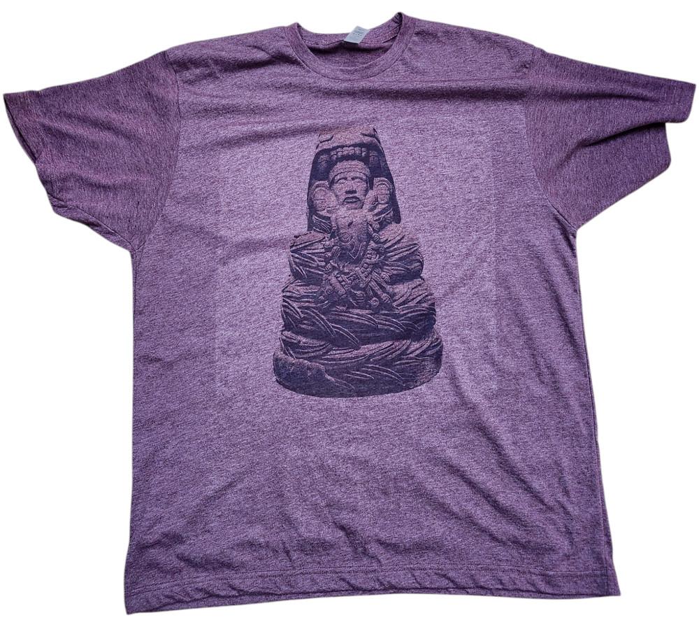 

Aztec Mayan Quetzalcoatl winged serpent statue sculpture Tshirt soft Vintage Unisex T-Shirt M