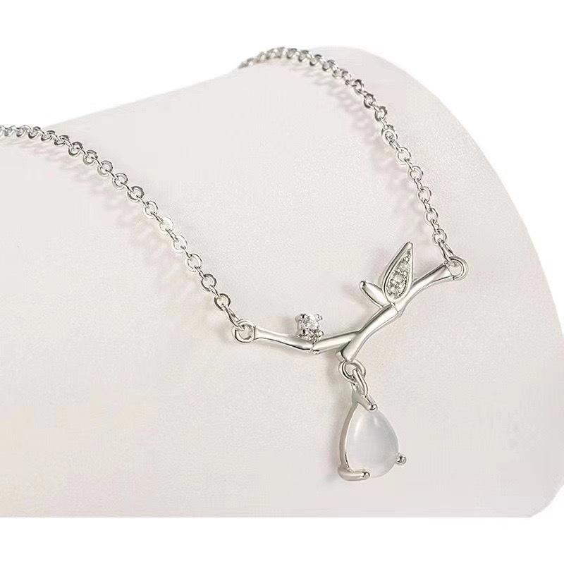 Bamboo water drop necklace female niche design sense versatile Chinese style high sense fashion collarbone chain