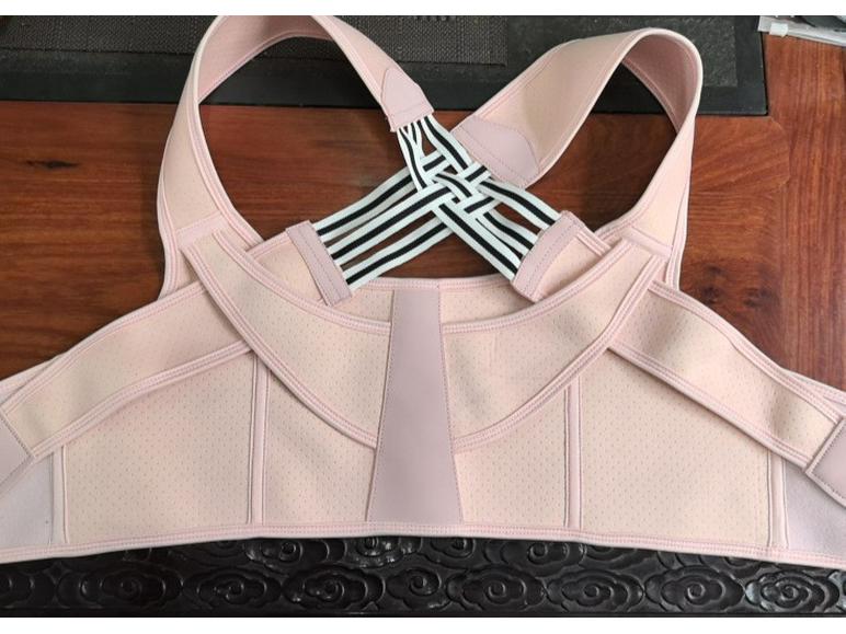 Wissenschaftliches Design Haltungskorrektor: Starke Unterstützung, Buckelprävention, Schöner Rücken, Schulterausrichtung, TikTok-Stil.