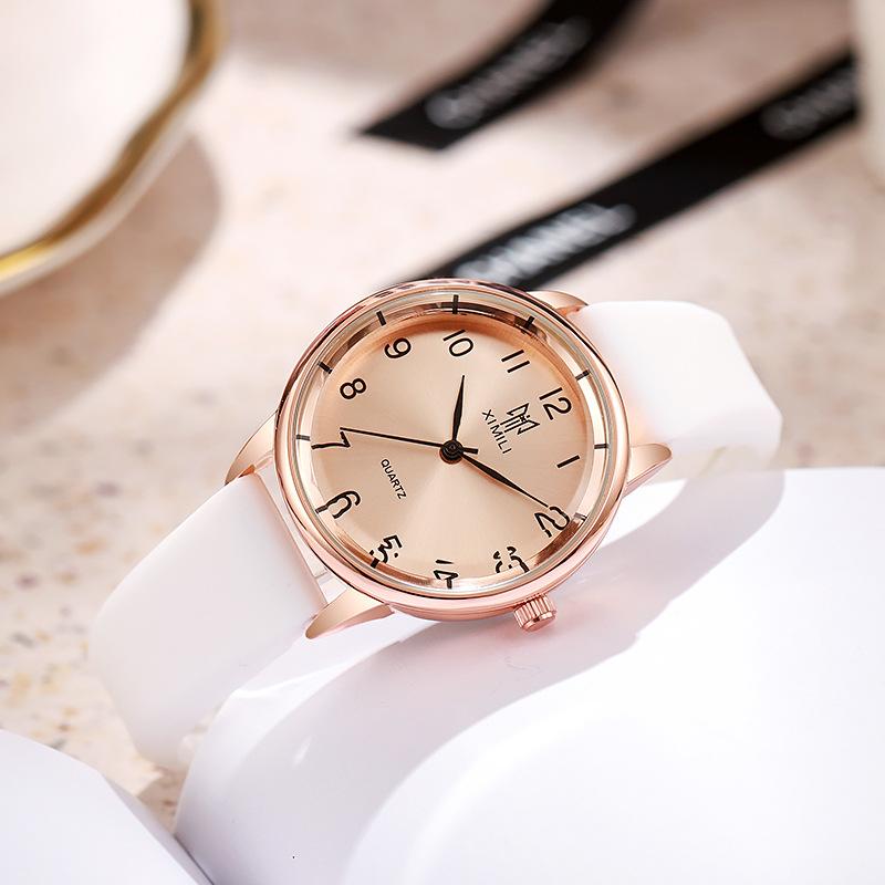 Unisex Silicone Tape Quartz Watch, Simple And Fashionable Female Student Watch Watch In Junior High School
