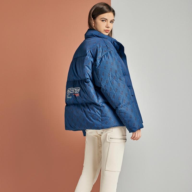 AKIII CLASSIC Ζακέτα με Μονόγραμμα Σκίουρου και Πούπουλα Χήνας Akakfu10813100