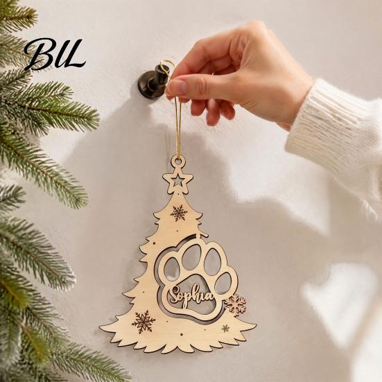 Rustic Pet Commemorative Gifts Wood Christmas Tree Pendant with Paw Print, Hollow Engraved Hanging Print Decorations Ornament, Style Craft for Holiday