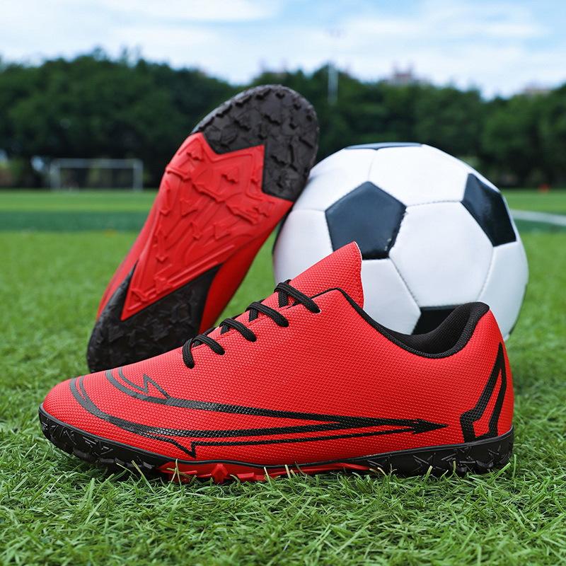 Douchuan neue kalte klebrige gebrochene Nägel Kinder-Fußballschuhe Herren professionelle Sport-Trainingsschuhe Low-Top Sportschuhe Herren