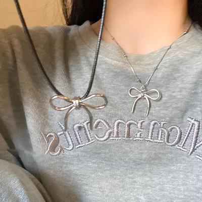 Colar de Couro com Laço Feminino Nicho Vintage Temperamento Acessórios Doce Cool Spice Corrente Clavícula Personalizado Acessórios Premium