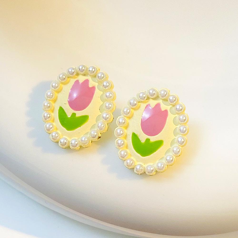 2026 Pearl Stud Earrings Spring and Summer Sweet Light Luxury Tulip Femininity Alloy Flower Internet Celebrity Earrings Earrings Wholesale